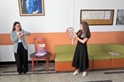 Ден на чуждите езици в СПГТС "Никола Й. Вапцаров" 2