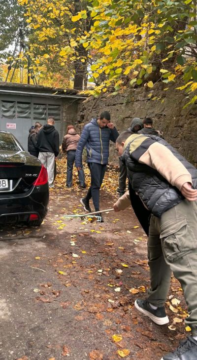 Наши гимназисти за пример в града за доброволчество  1